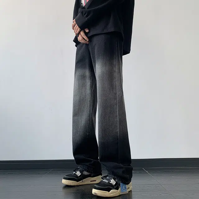 QOTRIOCK vibe