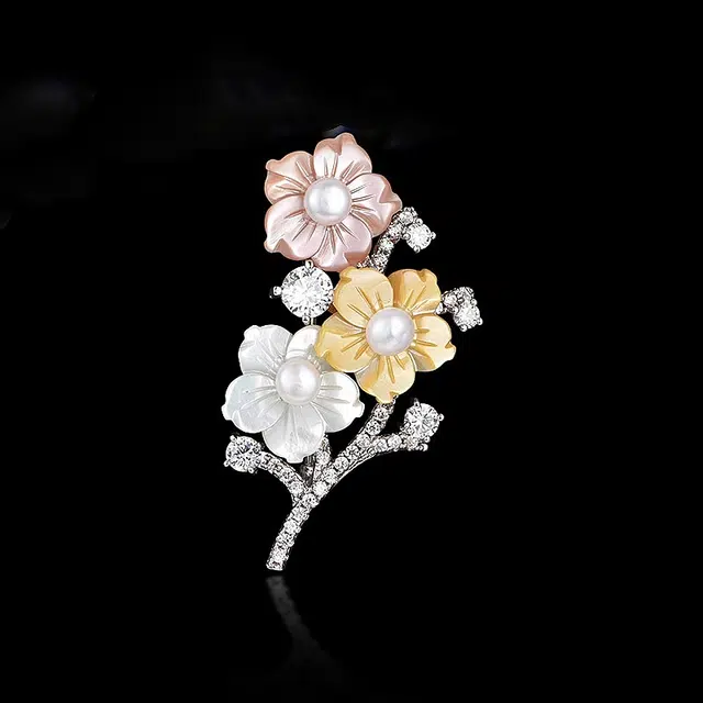 兰盈 樱花轻奢小众胸花原创设计 奥地利水晶 胸针 女款