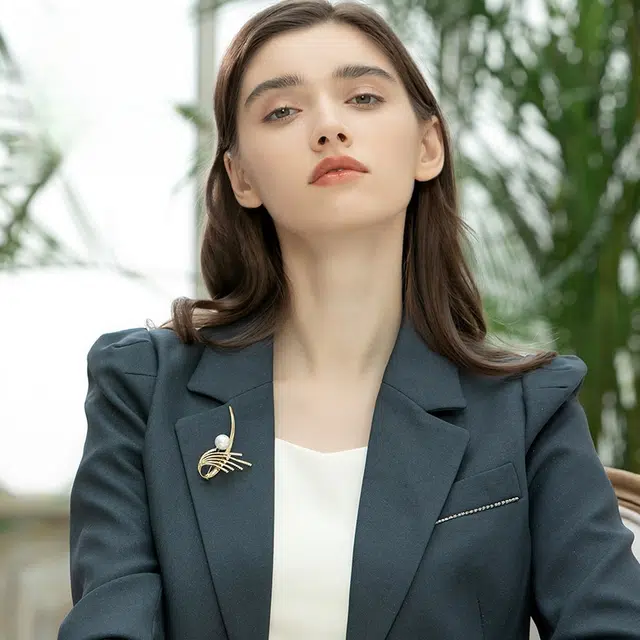 兰盈 翅膀水晶 合金 胸针 男女同款情侣款