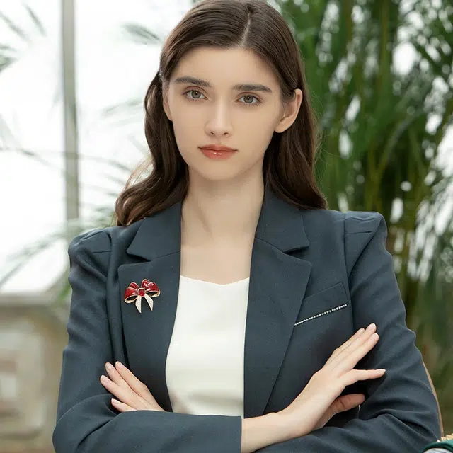 兰盈 蝴蝶结轻奢小众 环保合金 胸针 女款