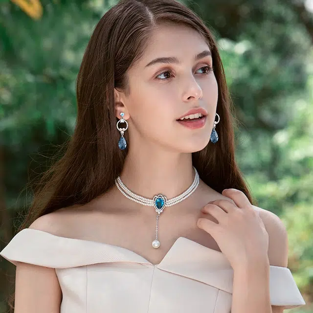 兰盈 轻奢小众耳饰#好运 奥地利水晶 耳环 女款