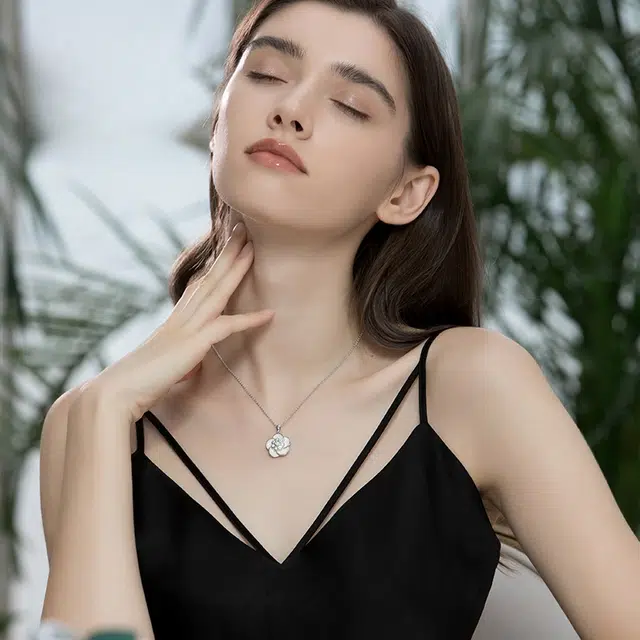 兰盈 山茶花 合金 项链 女款