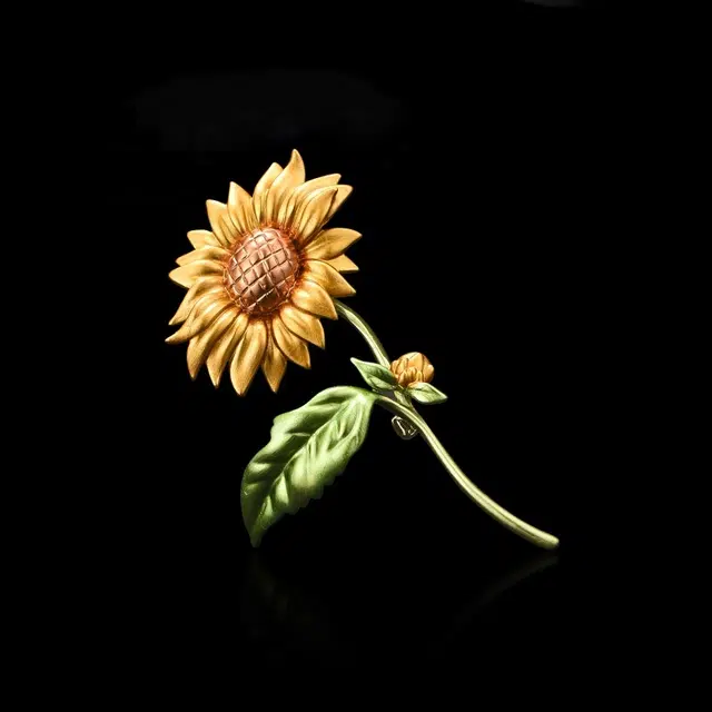 兰盈 轻奢小众百搭 环保合金 胸针 男女同款情侣款