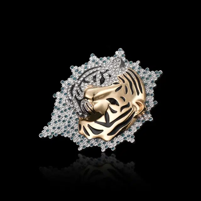 兰盈 虎虎生威轻奢小众胸花 奥地利水晶 胸针 女款