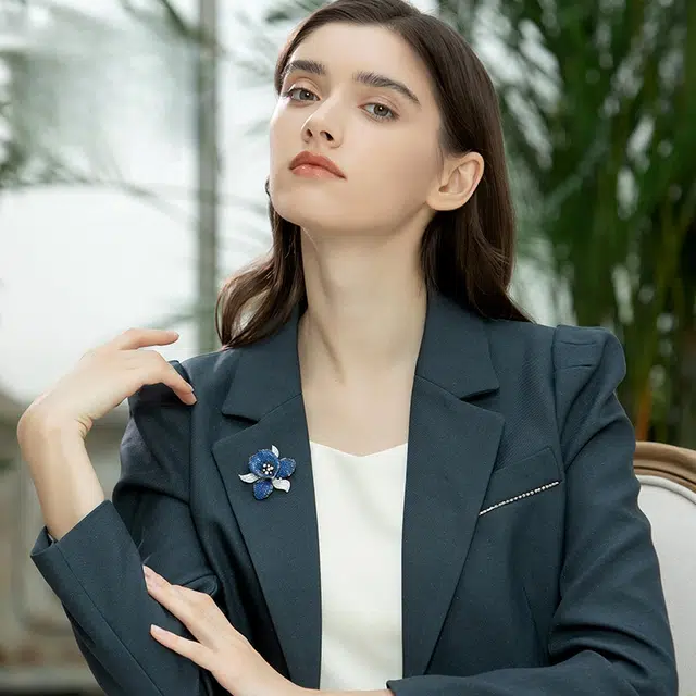 兰盈 时尚百搭 轻奢小众 极简设计 环保合金 胸针 男女同款情侣款