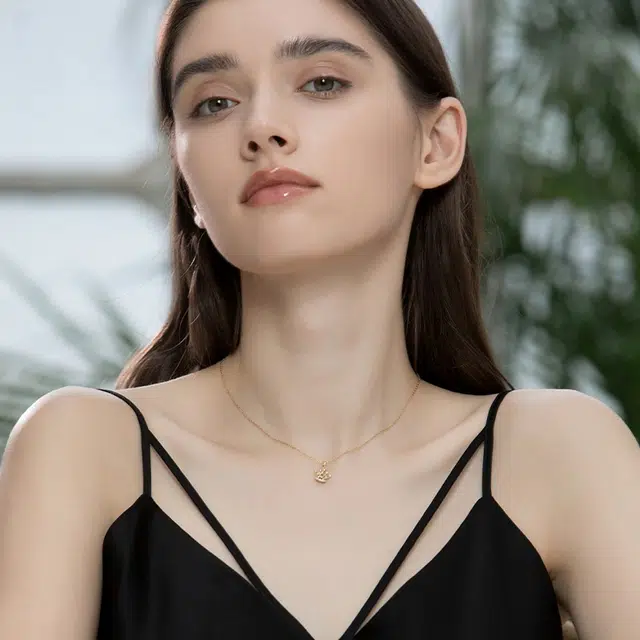 兰盈 皇冠轻奢小众 环保合金 项链 男女同款情侣款