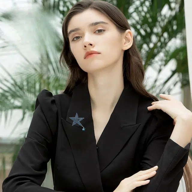 兰盈 奢华星星 环保合金 胸针 男女同款情侣款