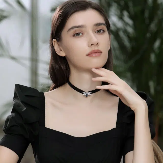 兰盈 奥地利水晶锁骨链轻奢小众#好运 合金 项链 女款