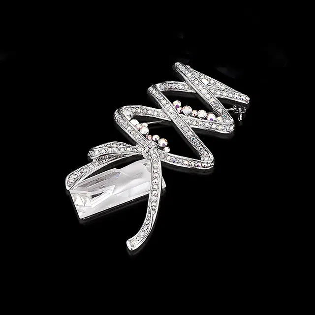 兰盈 丝带 原创设计轻奢小众 环保合金 胸针 男女同款情侣款