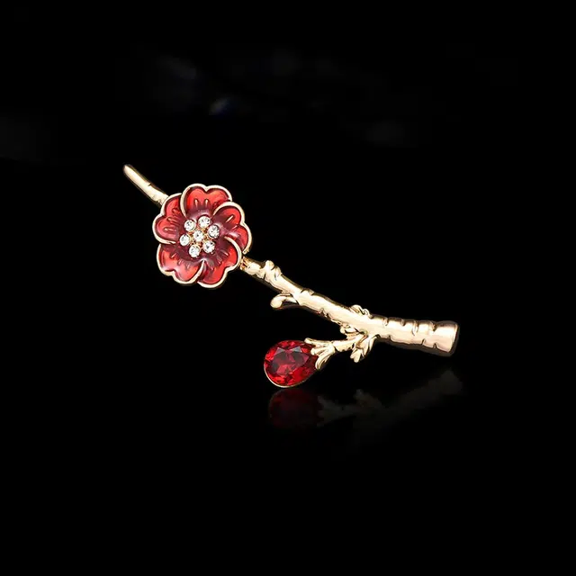 兰盈 奥地利水晶梅花#好运 环保合金 胸针 男女同款情侣款