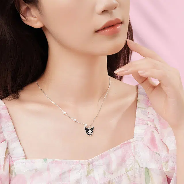 S925
