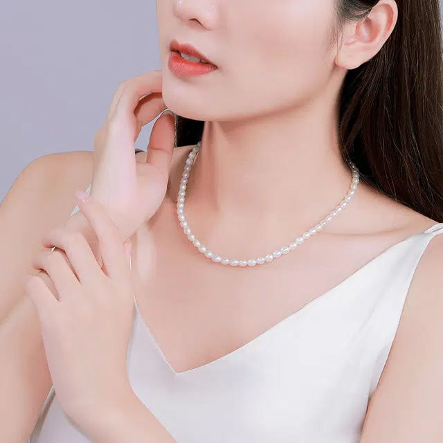 S925