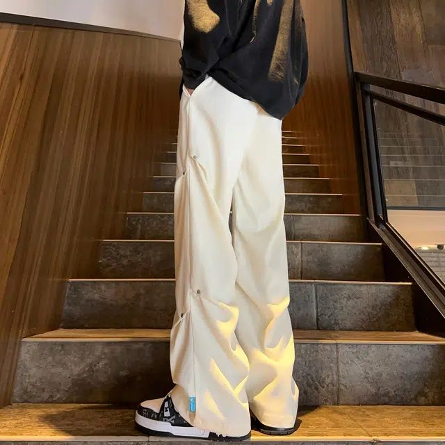 曼城 美式高街学院风桃皮绒褶皱铆钉设计拖地裤宽松百搭直筒潮流休闲裤 男女同款