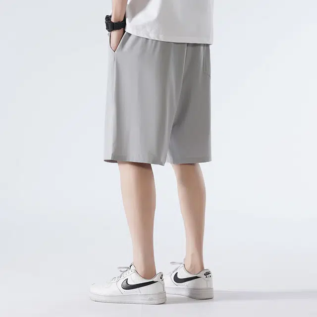 曼城 美式高街不过膝五分时尚简约宽松直筒轻薄舒适透气休闲短裤 男女同款