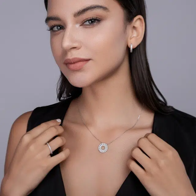 S925