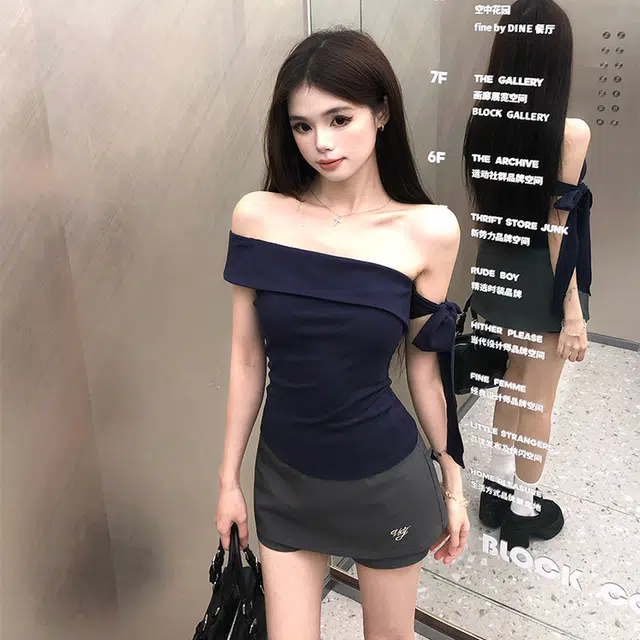 邓大喵 夏季时尚韩系法式一字肩上衣半装 舒适百搭显瘦设计感裙装套装 女款