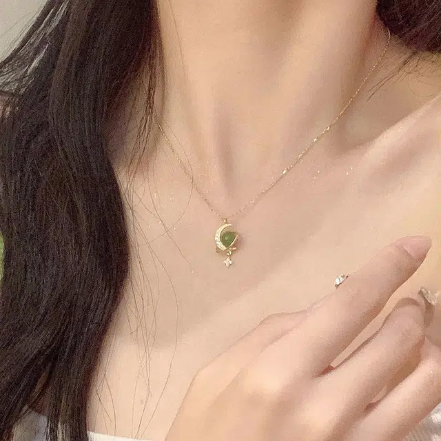克兰茜 闪耀星月 璃月可调节锁骨链 轻奢小众高级感设计 在逃公主 优雅浪漫温柔氛围感 精致百搭日常通勤 精美礼盒 琉璃 玉石项链 女款