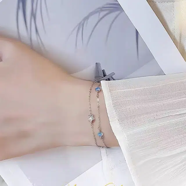 克兰茜 星空物语 轻奢小众精致高级感 日常百搭锁骨链 气质温柔女友心动 恋爱告白表白生日纪念日 送礼女生闺蜜礼盒装 锆石 项链 女款