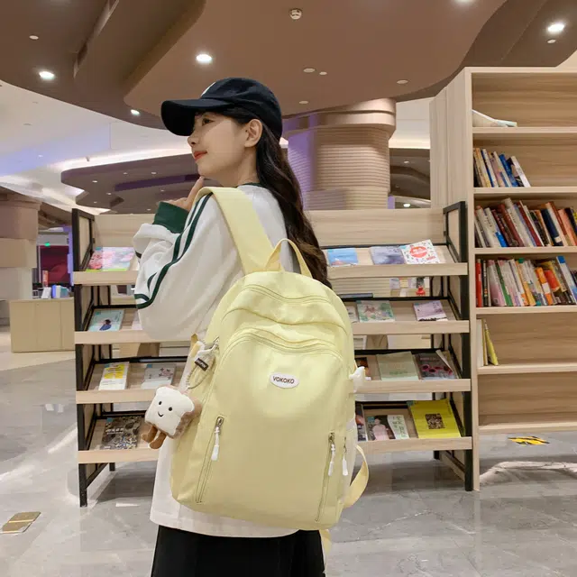 草丛喵喵喵 高颜值简约百搭潮流街头 尼龙 双肩包 女款 多色
