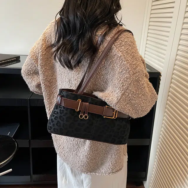 草丛喵喵喵 小众复古时尚高级感通勤百搭 麂皮绒 单肩包 常规 女款 豹纹黑色/豹纹咖色/咖色/驼色