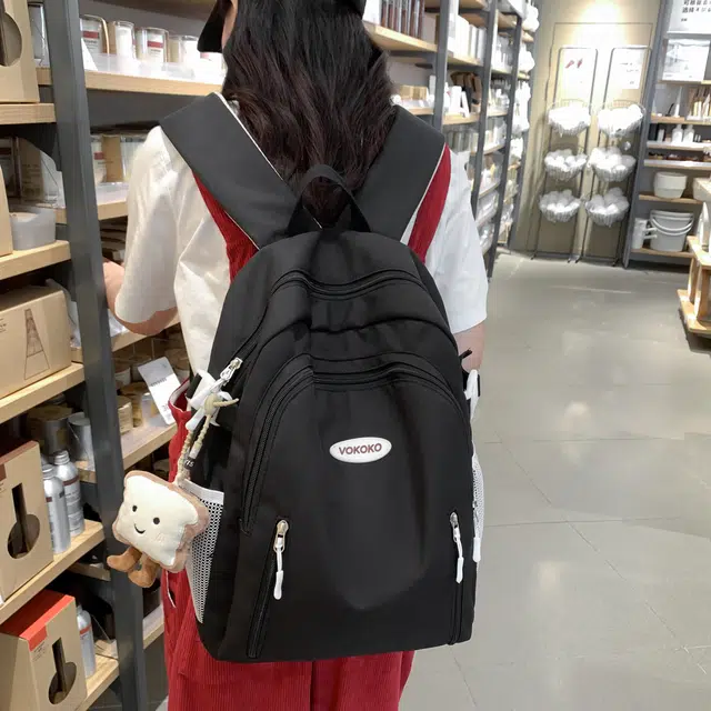 草丛喵喵喵 高颜值简约百搭潮流街头 尼龙 双肩包 女款 多色