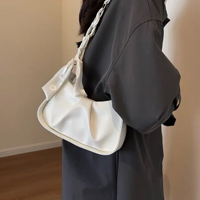 PU