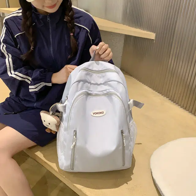 草丛喵喵喵 高颜值简约百搭潮流街头 尼龙 双肩包 女款 多色
