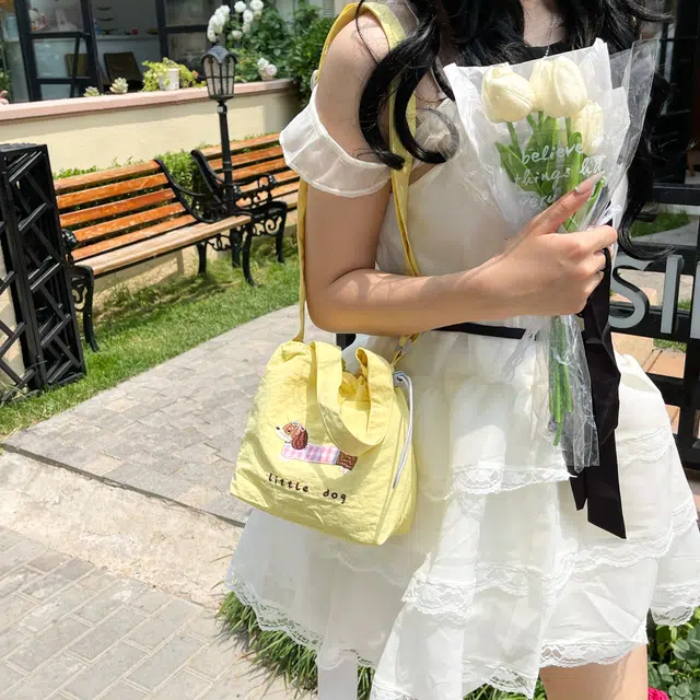 草丛喵喵喵 百搭可爱通勤 尼龙 单肩手提包 常规 女款 圆点黑色/藏蓝色/米白色/灰色/黑色/红色/黄色/蓝色