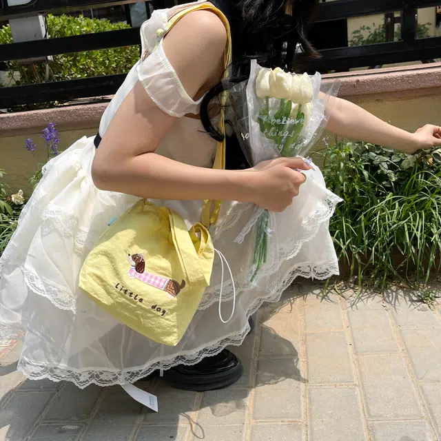 草丛喵喵喵 百搭可爱通勤 尼龙 单肩手提包 常规 女款 圆点黑色/藏蓝色/米白色/灰色/黑色/红色/黄色/蓝色