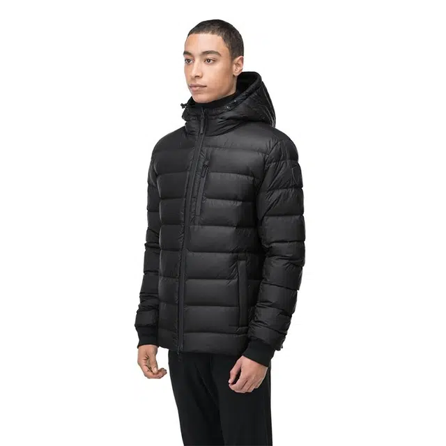 nobis CHRIS