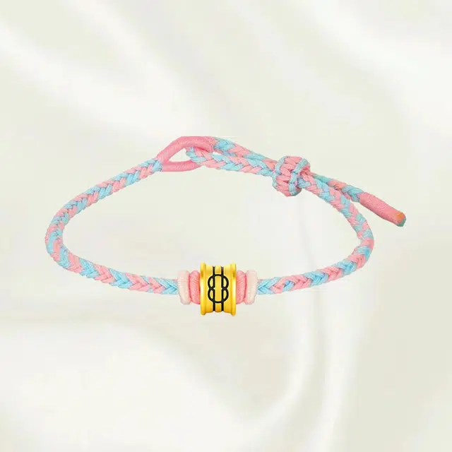999