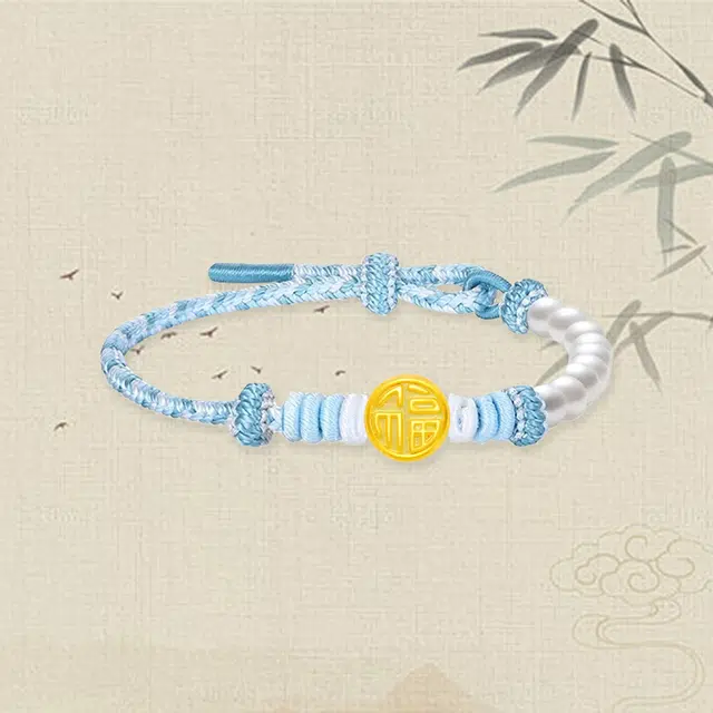 999