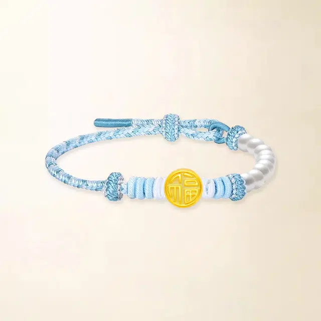 999