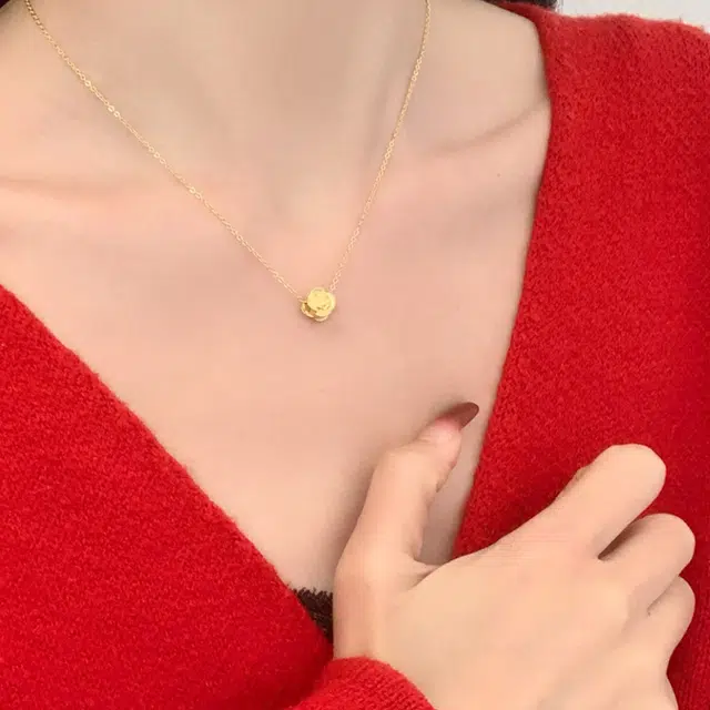 999