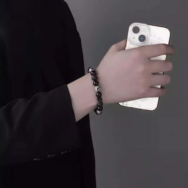 永恒旋律 诸事顺利 地火纪元转运圆珠串 新中式小众简约经典设计 日常百搭个性时尚优雅大气 精密礼盒 好运合成/人造 琉璃 玉石手串 男款