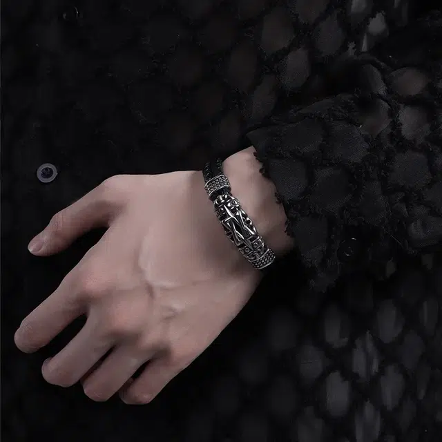 ins ins