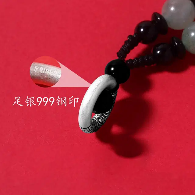 999