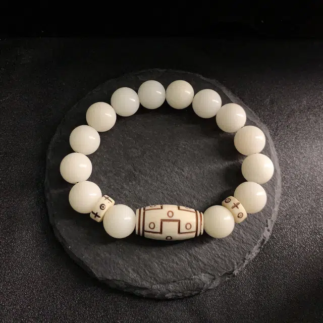 永恒旋律 诸事顺利 高原赞歌转运圆珠 招财纳福平安顺遂新中式小众简约高级感设计 经典百搭精致复古风日常通勤 好运 白玉菩提 手串 男款