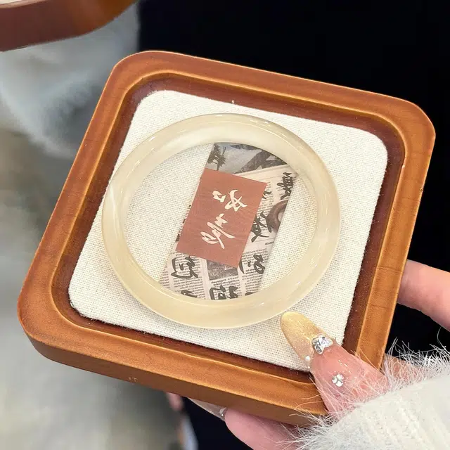 银色饰界 一步一响 新中式轻奢贵妃镯国潮精致古风汉服清冷素雅 玻璃猫眼 手镯 女款