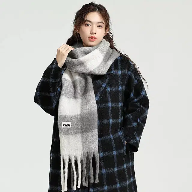 匹克 舒适柔软无扎感户外运动保暖条纹披肩 聚酯纤维 绒线围巾 男女同款情侣款 多色系