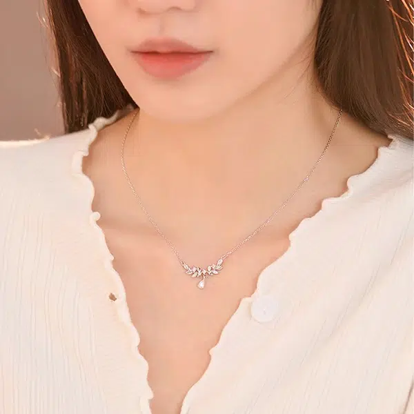 S925