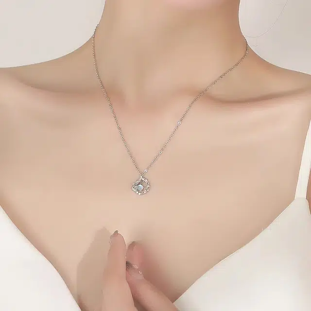S925