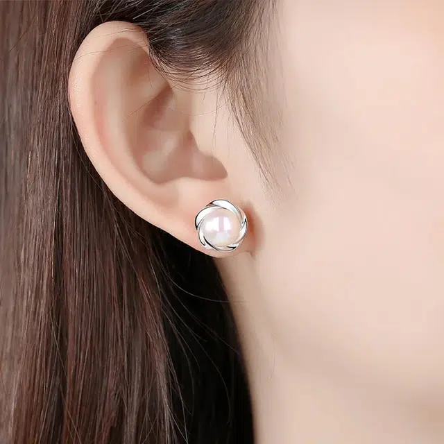 S925