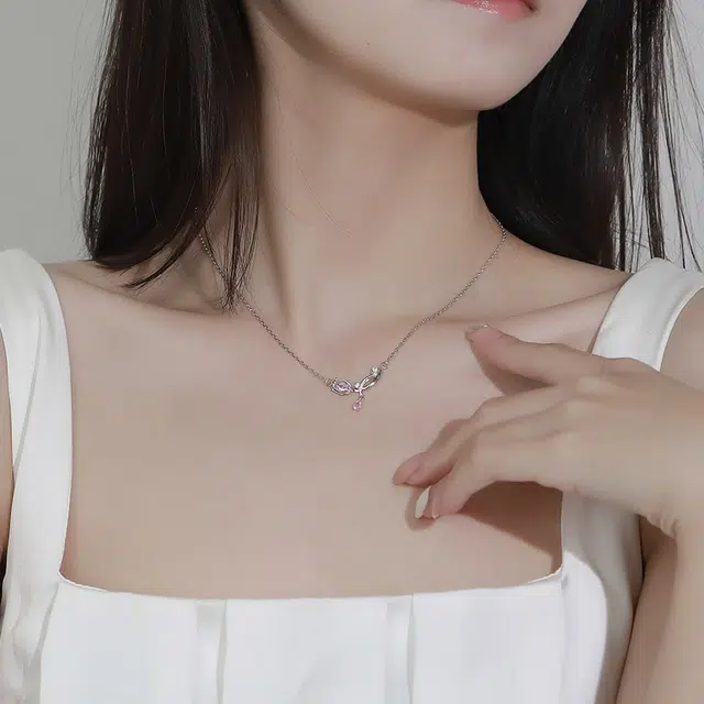 S925