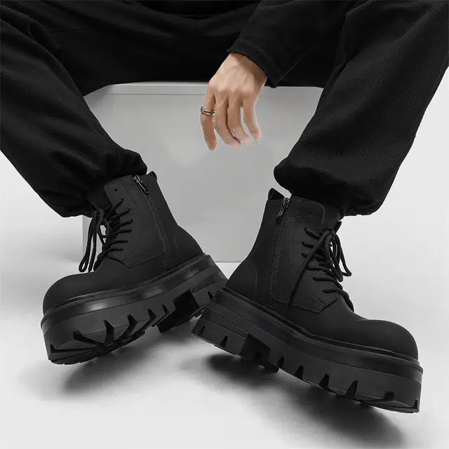 Dounkol Matte Leather Platform Lace-up Boots