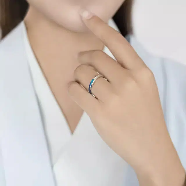 S925