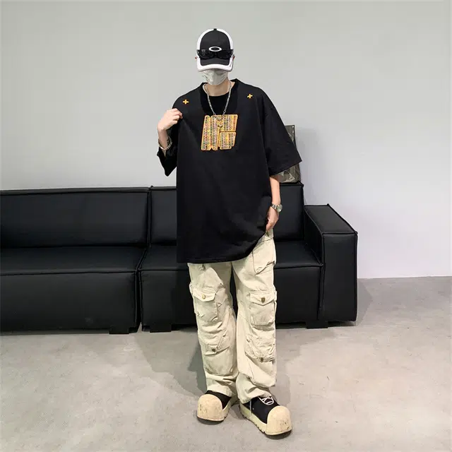 MKIEZER T