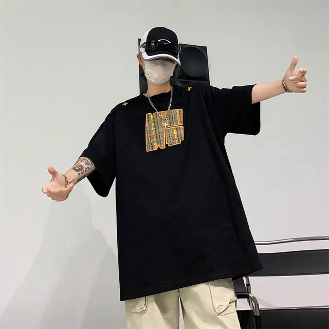 MKIEZER T