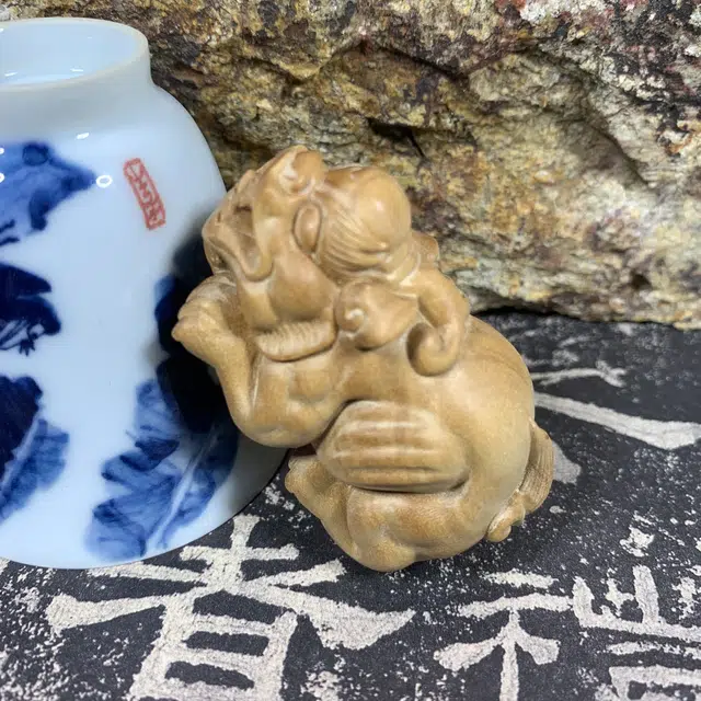 仙沐坊 精工吸金貔貅吞金兽 香味霸道 奶香四溢 老山檀 手把件 男女同款情侣款