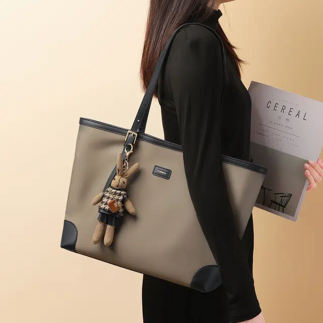 MILLIE'S Tote